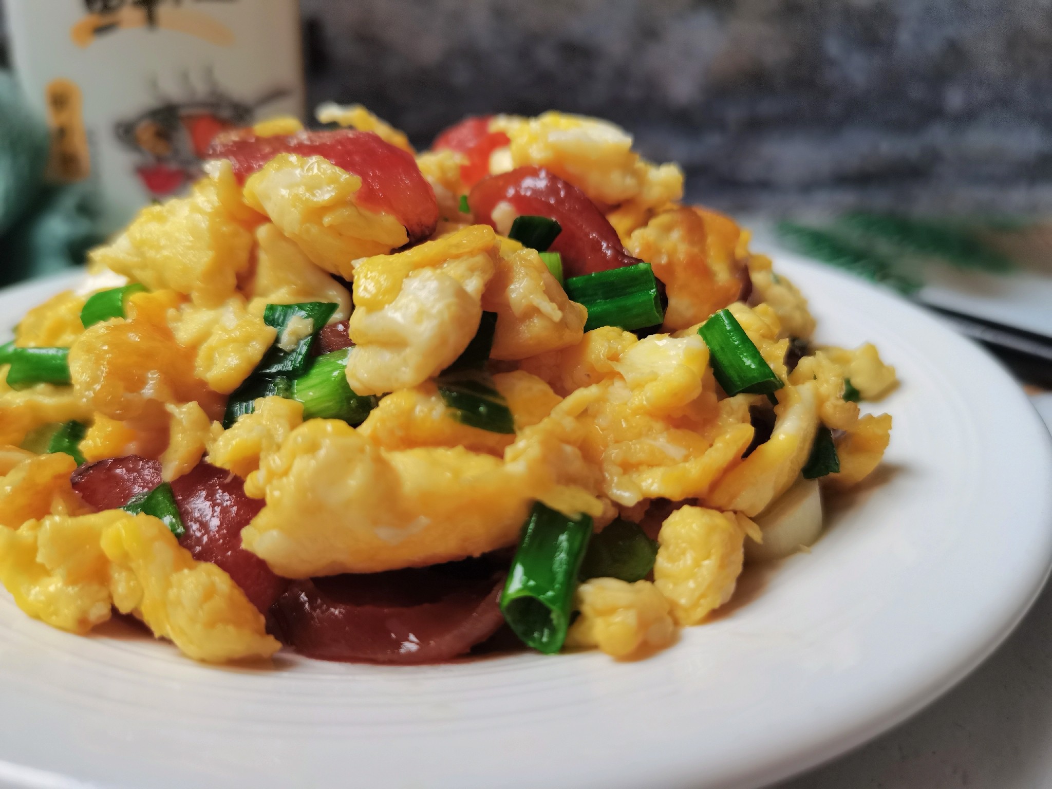 臘腸炒雞蛋的做法-家常味炒菜譜-易網健康養(yǎng)生網 臘腸炒雞蛋的做法-家常味炒菜譜