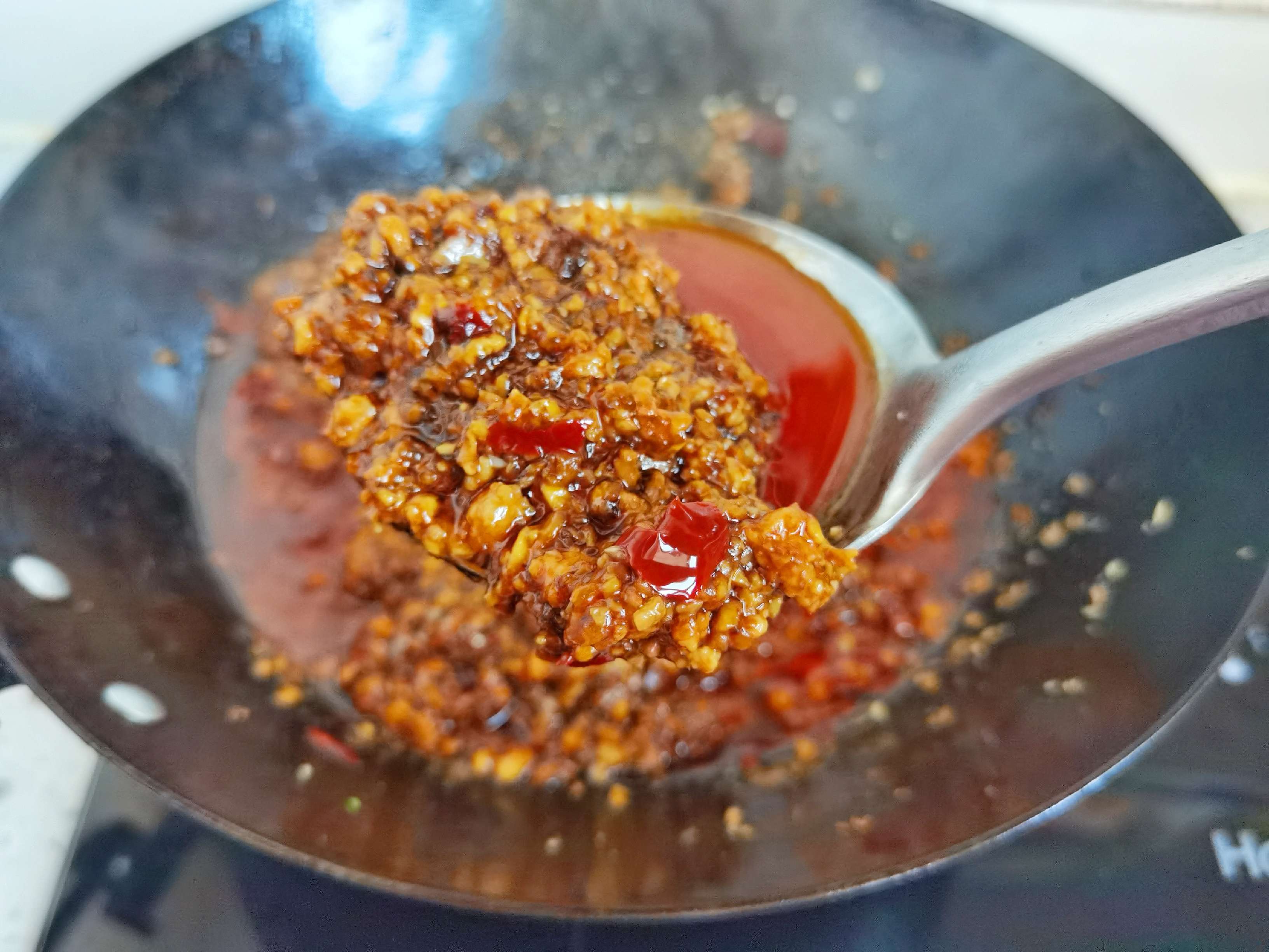 百搭萬能香菇肉醬-1勺醬拌面又拌飯,多吃兩三碗,不是窮是太好吃的做法-咸鮮味炒菜譜-易網健康養生網 百搭萬能香菇肉醬-1勺醬拌面又拌飯,多吃兩三碗,不是窮是太好吃的做法-咸鮮味炒菜譜