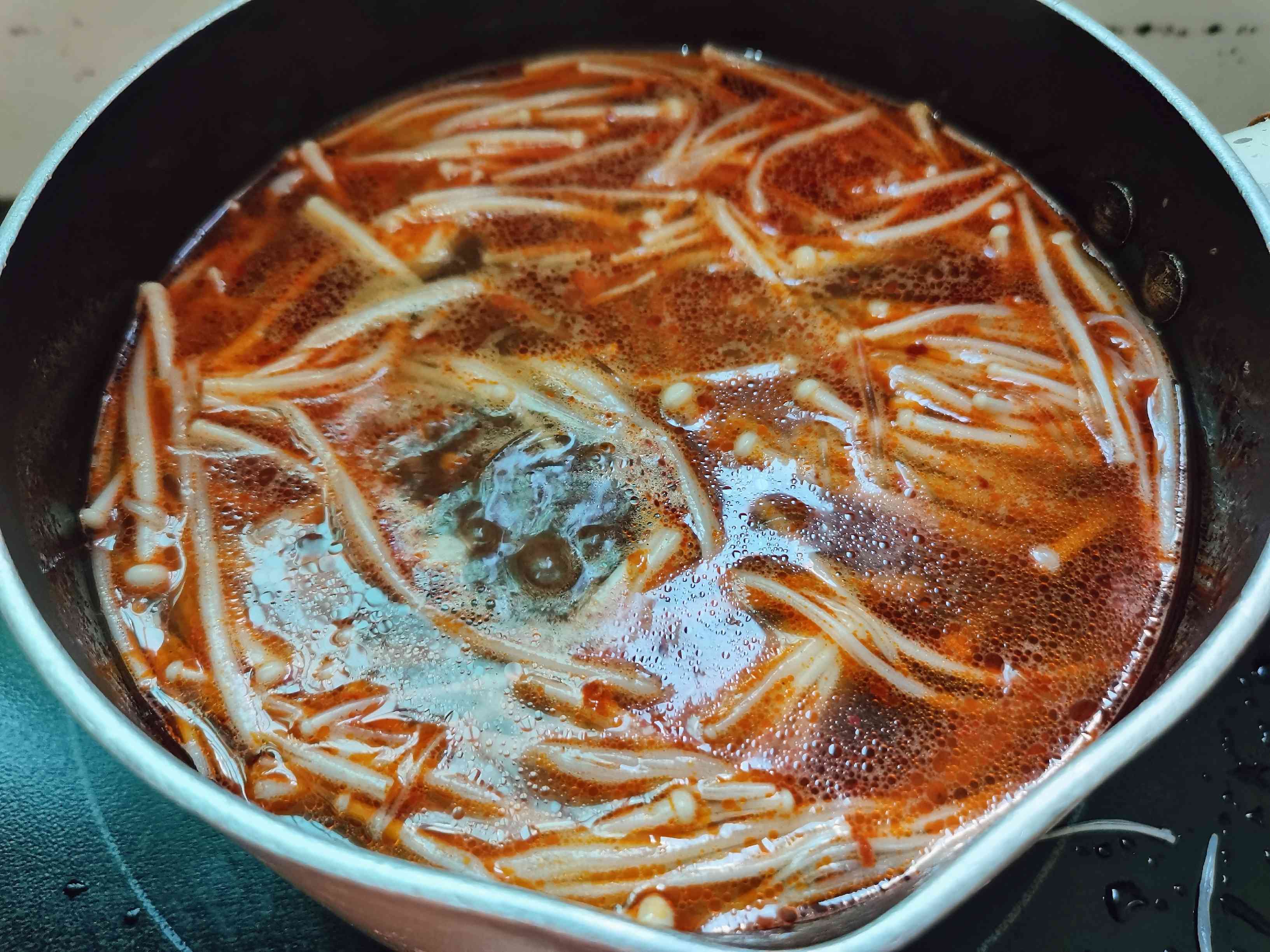 麻辣鴨血的做法-麻辣味煮菜譜