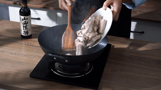 糖醋小排的做法-酸甜味燒菜譜