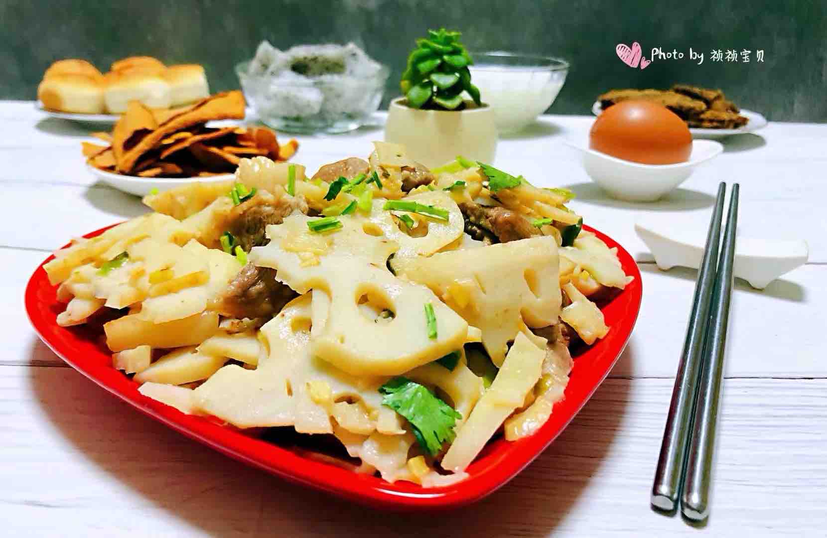 蓮藕炒肉片的做法-咸鮮味炒菜譜-易網健康養生網 蓮藕炒肉片的做法-咸鮮味炒菜譜