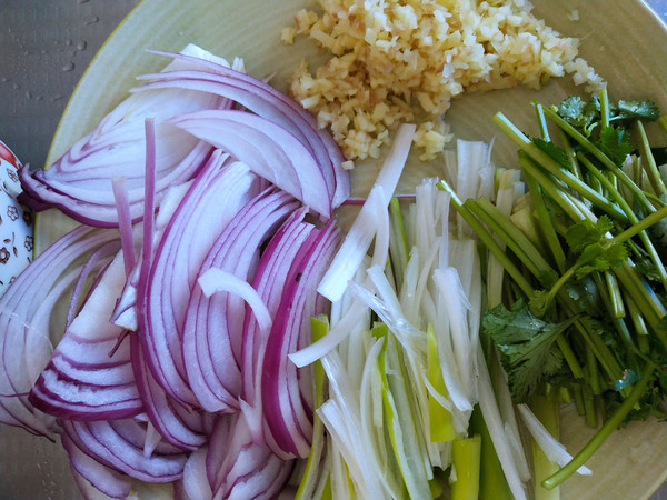 家庭版炙子烤肉的做法-咸鮮味炒菜譜-易網(wǎng)健康養(yǎng)生網(wǎng) 家庭版炙子烤肉的做法-咸鮮味炒菜譜