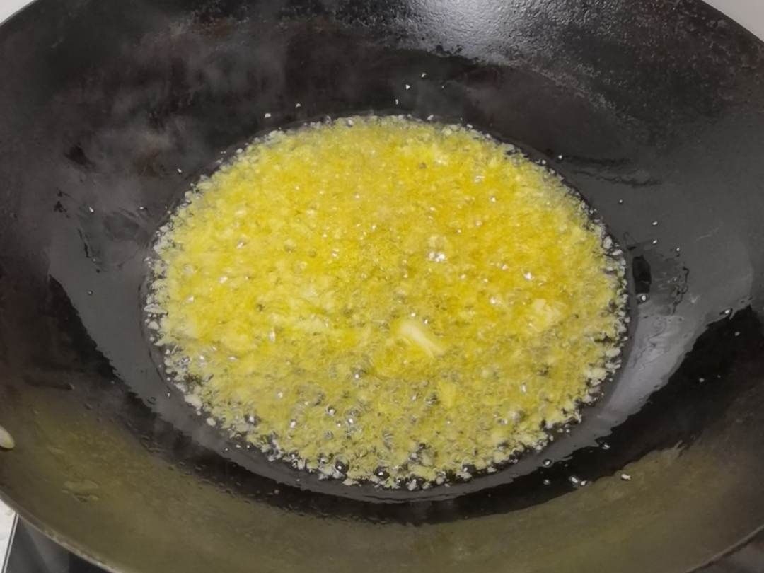 紅火年夜飯-飯店四五十1盤不夠吃,在家20吃到飽的做法-蒜香味炒菜譜-易網健康養生網 紅火年夜飯-飯店四五十1盤不夠吃,在家20吃到飽的做法-蒜香味炒菜譜