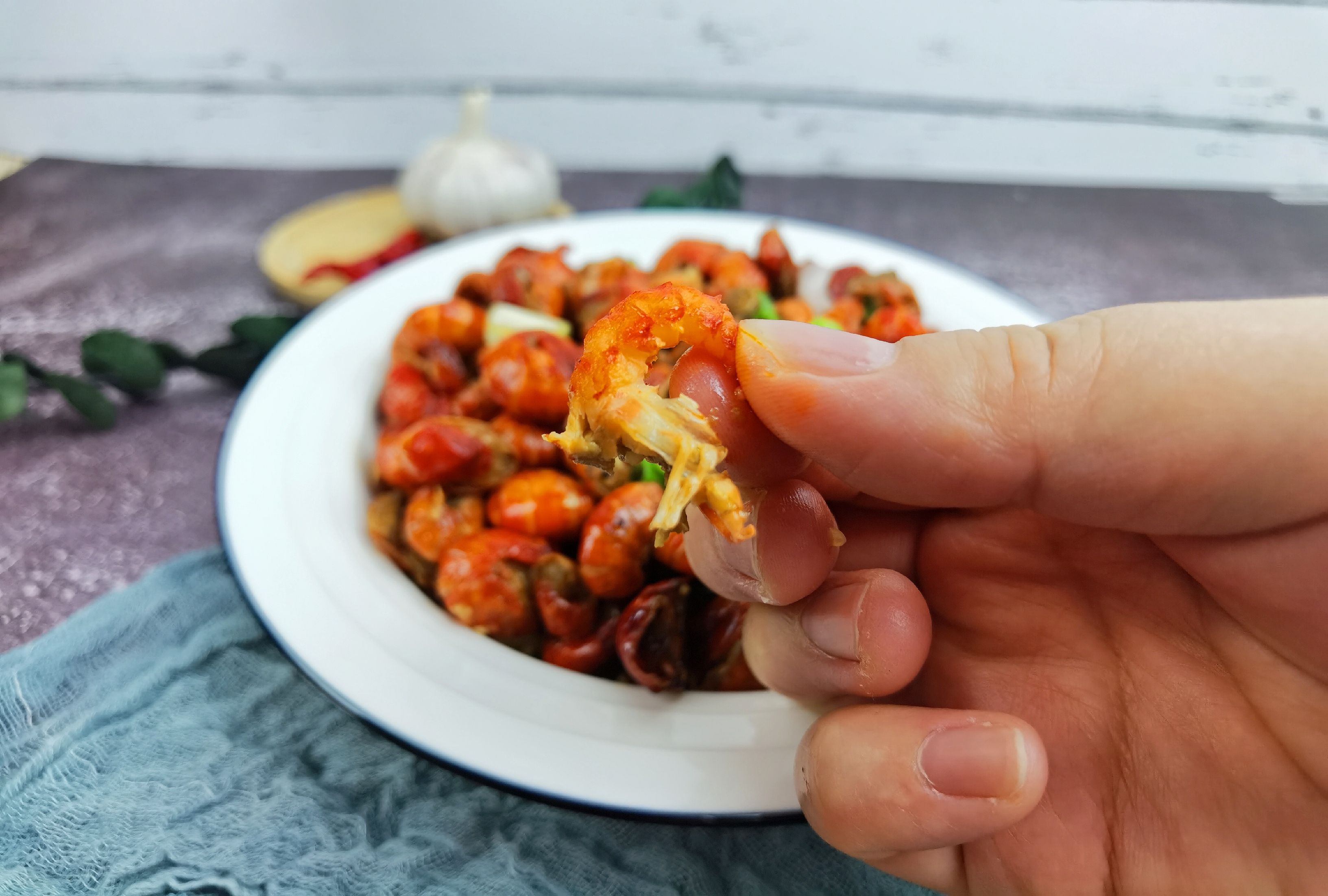 紅火年夜飯-飯店四五十1盤不夠吃,在家20吃到飽的做法-蒜香味炒菜譜-易網健康養生網 紅火年夜飯-飯店四五十1盤不夠吃,在家20吃到飽的做法-蒜香味炒菜譜