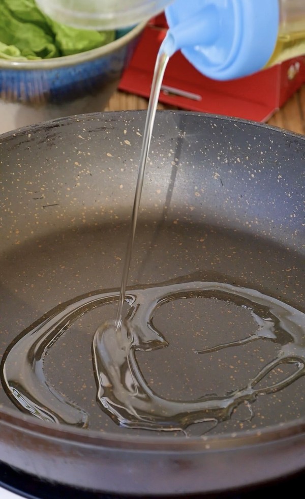 香煎麻辣五花肉的做法-麻辣味煎菜譜-易網健康養生網 香煎麻辣五花肉的做法-麻辣味煎菜譜