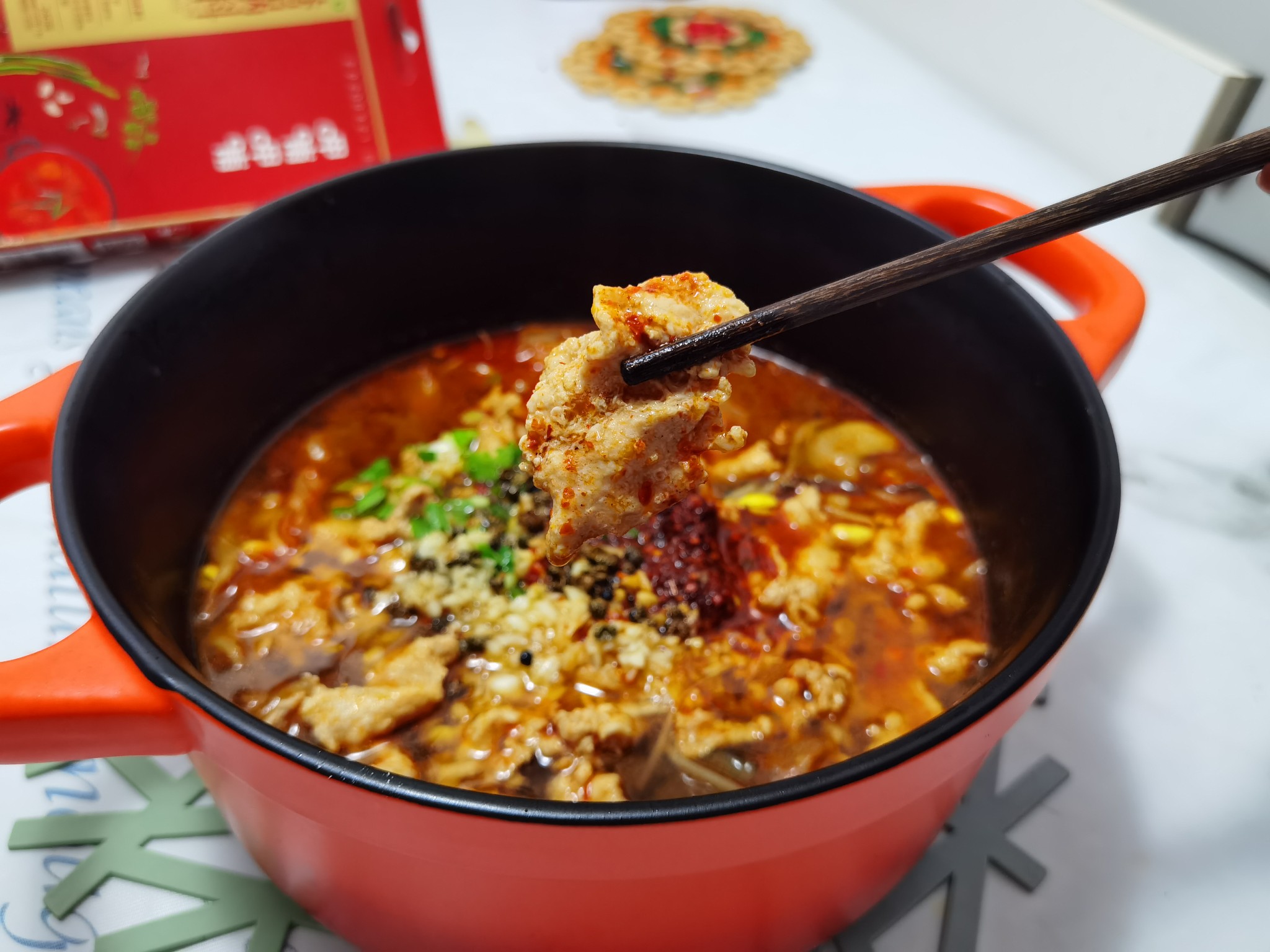 水煮肉片柔嫩的秘訣的做法-麻辣味煮菜譜