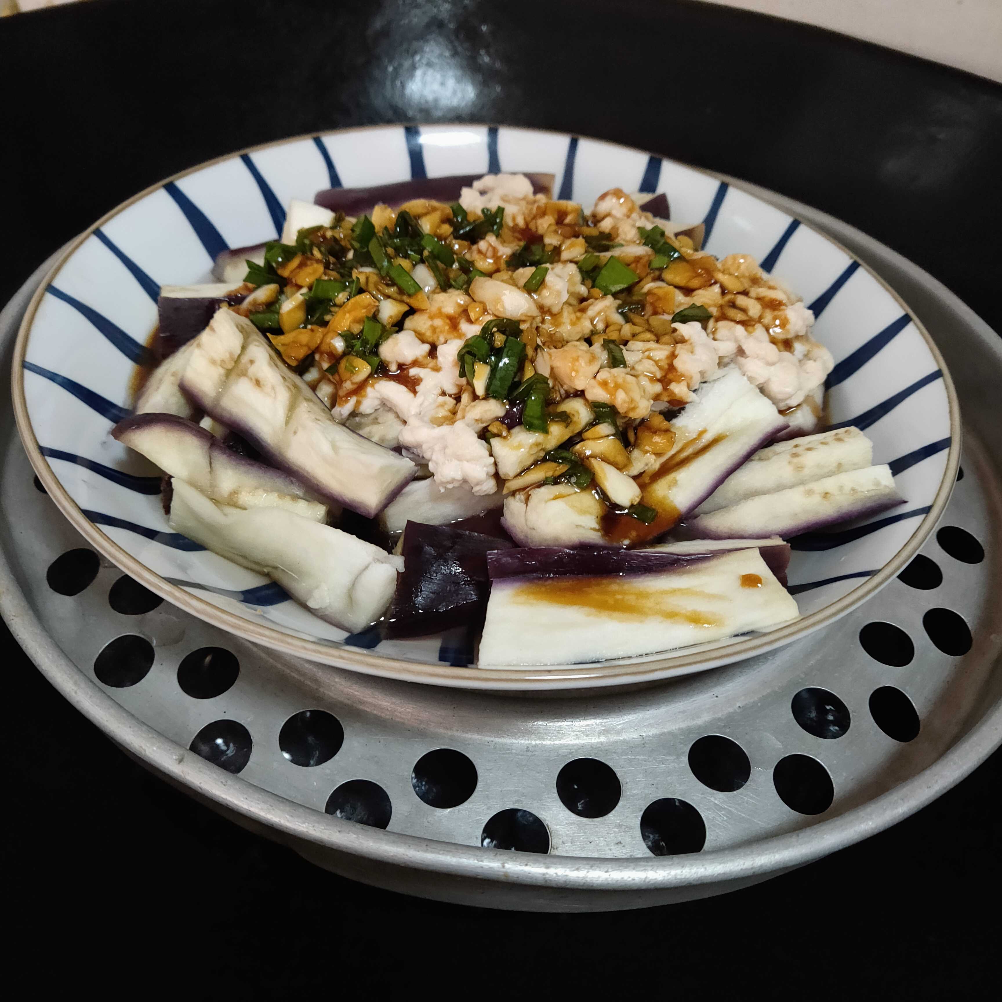 茄子蒸肉末的做法-家常味炒菜譜-易網健康養生網 茄子蒸肉末的做法-家常味炒菜譜