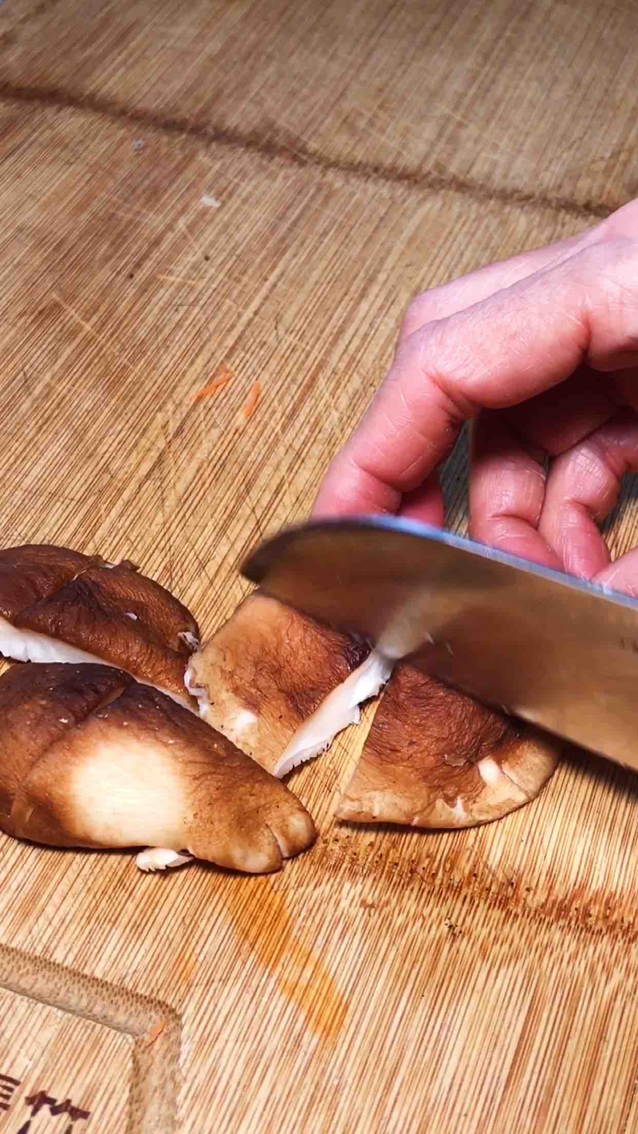 咖喱雞肉飯的做法-咖喱味煮菜譜-易網(wǎng)健康養(yǎng)生網(wǎng) 咖喱雞肉飯的做法-咖喱味煮菜譜