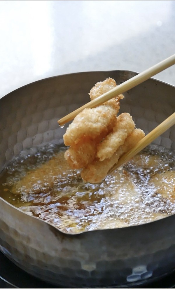 茄汁魚柳的做法-酸甜味炸菜譜-易網健康養生網 茄汁魚柳的做法-酸甜味炸菜譜