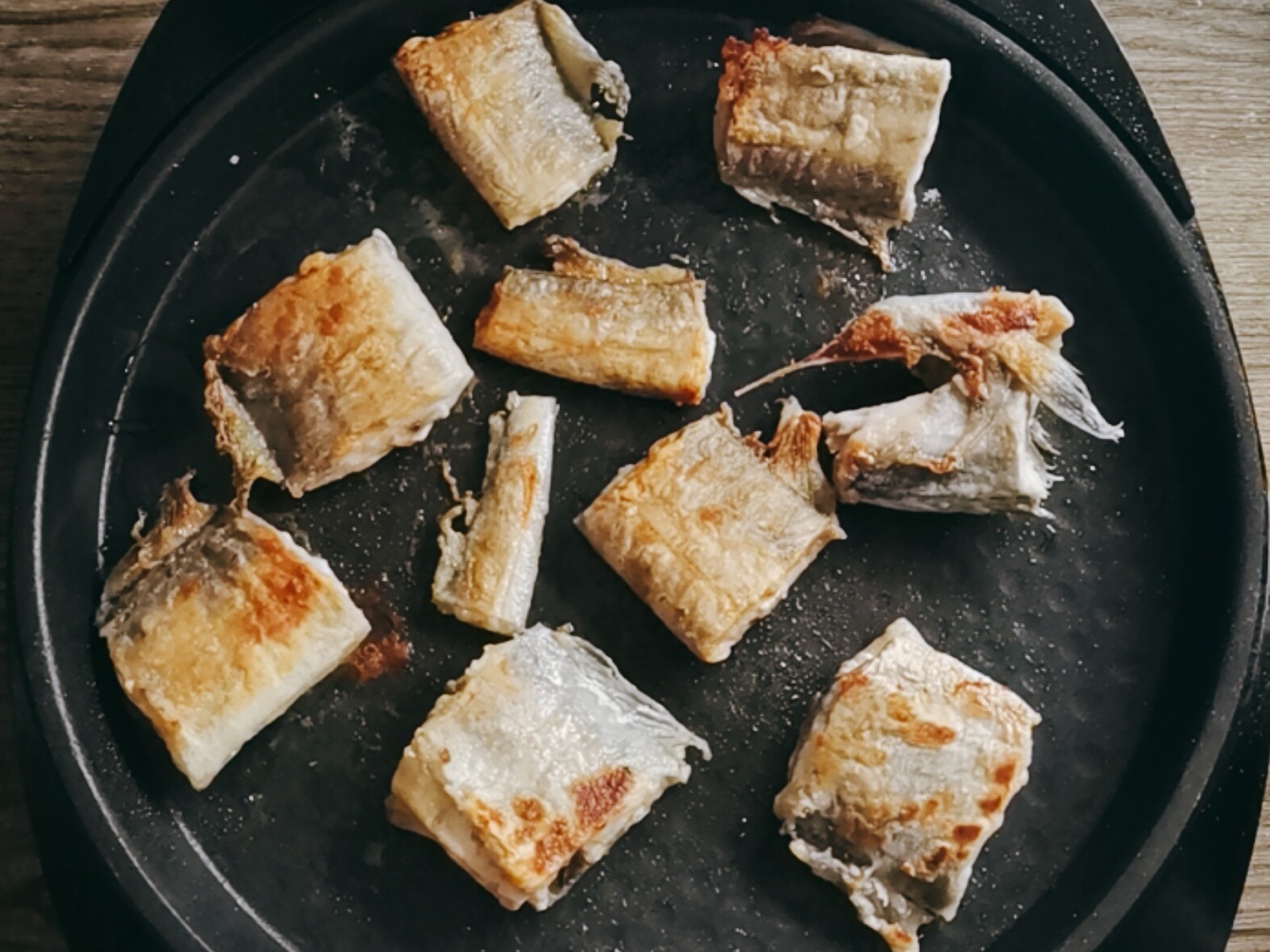 帶魚還可以做成茄汁味，保管家人都愛吃～的做法-茄汁味煎菜譜