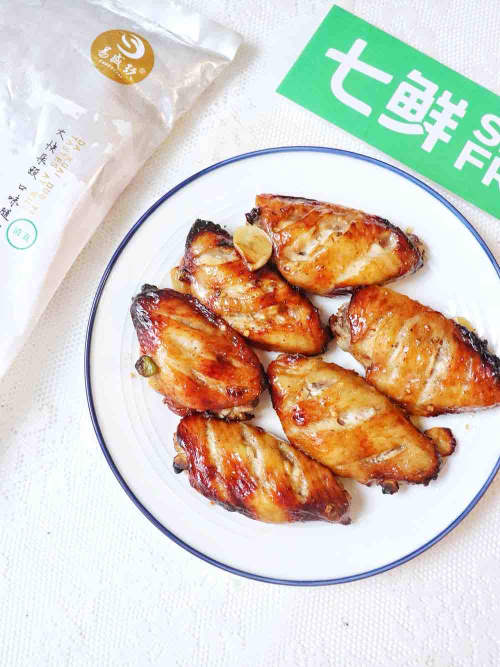 香烤雞翅中的做法-家常味烤菜譜