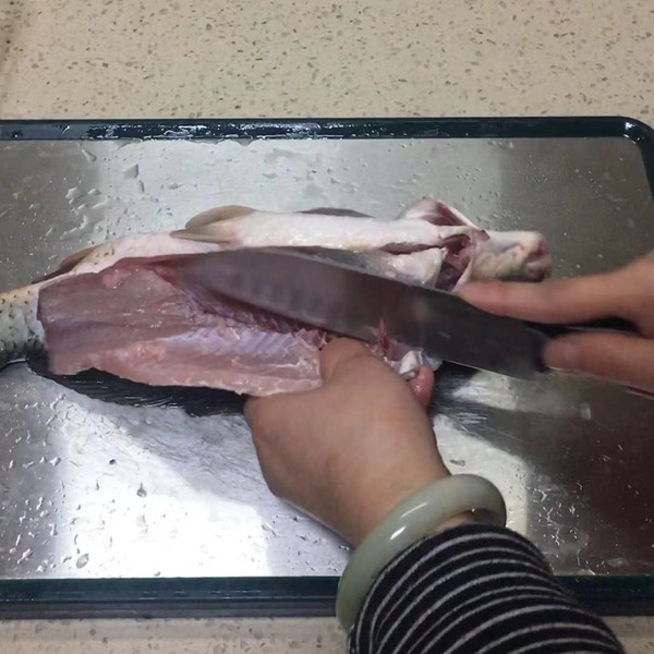 麻辣烤魚的做法-香辣味烤菜譜-易網<a href=http://www.jsjjzhkt.cn/ target=_blank class=infotextkey>健康養生</a>網 麻辣烤魚的做法-香辣味烤菜譜