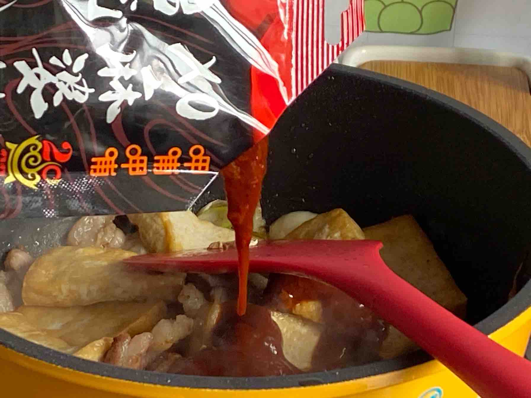 干鍋豆腐的做法-家常味炒菜譜-易網(wǎng)健康養(yǎng)生網(wǎng) 干鍋豆腐的做法-家常味炒菜譜