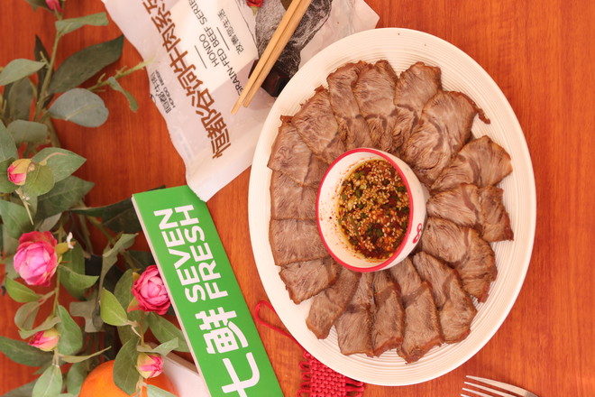 年夜飯必備鹵牛腱子！肉軟有嚼勁，上桌必光盤的做法-咸鮮味鹵菜譜