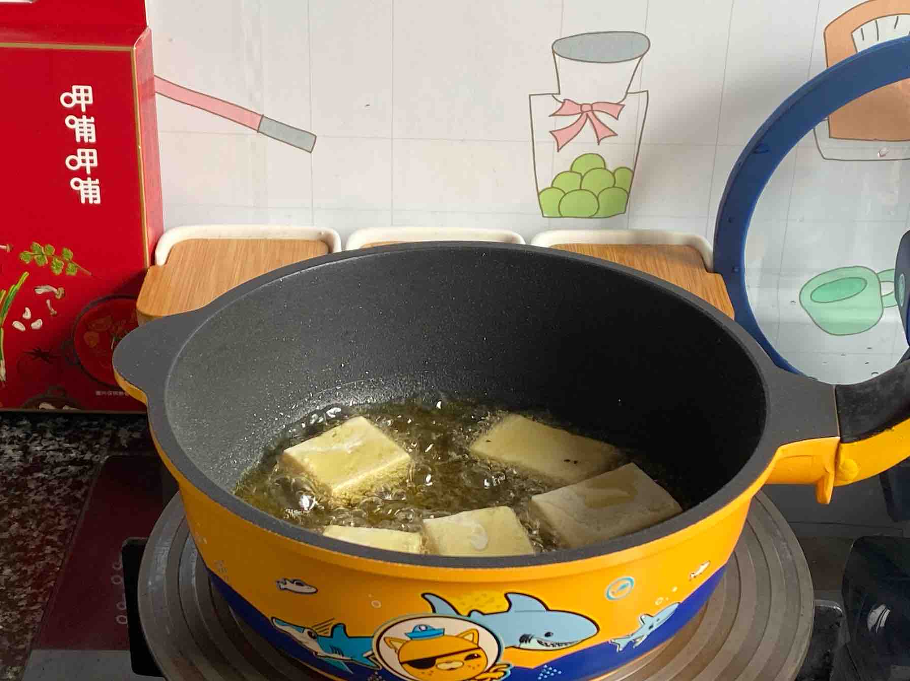 干鍋豆腐的做法-家常味炒菜譜-易網(wǎng)健康養(yǎng)生網(wǎng) 干鍋豆腐的做法-家常味炒菜譜