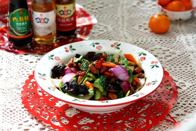 熗拌時蔬全家福的做法-咸鮮味拌菜譜-易網健康養生網 熗拌時蔬全家福的做法-咸鮮味拌菜譜