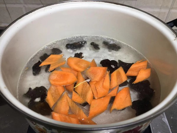 熗拌時蔬全家福的做法-咸鮮味拌菜譜-易網健康養生網 熗拌時蔬全家福的做法-咸鮮味拌菜譜