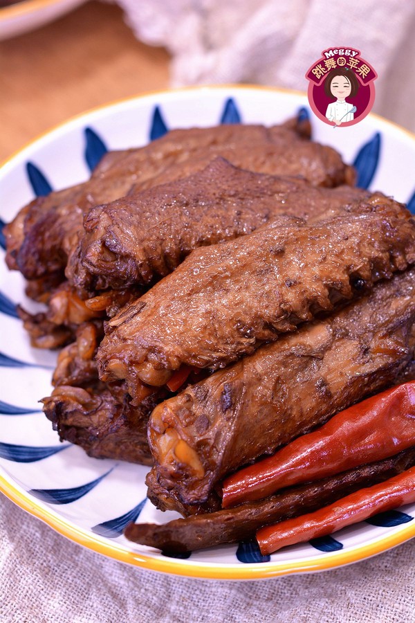 鹵鴨脖鴨翅的做法-家常味鹵菜譜