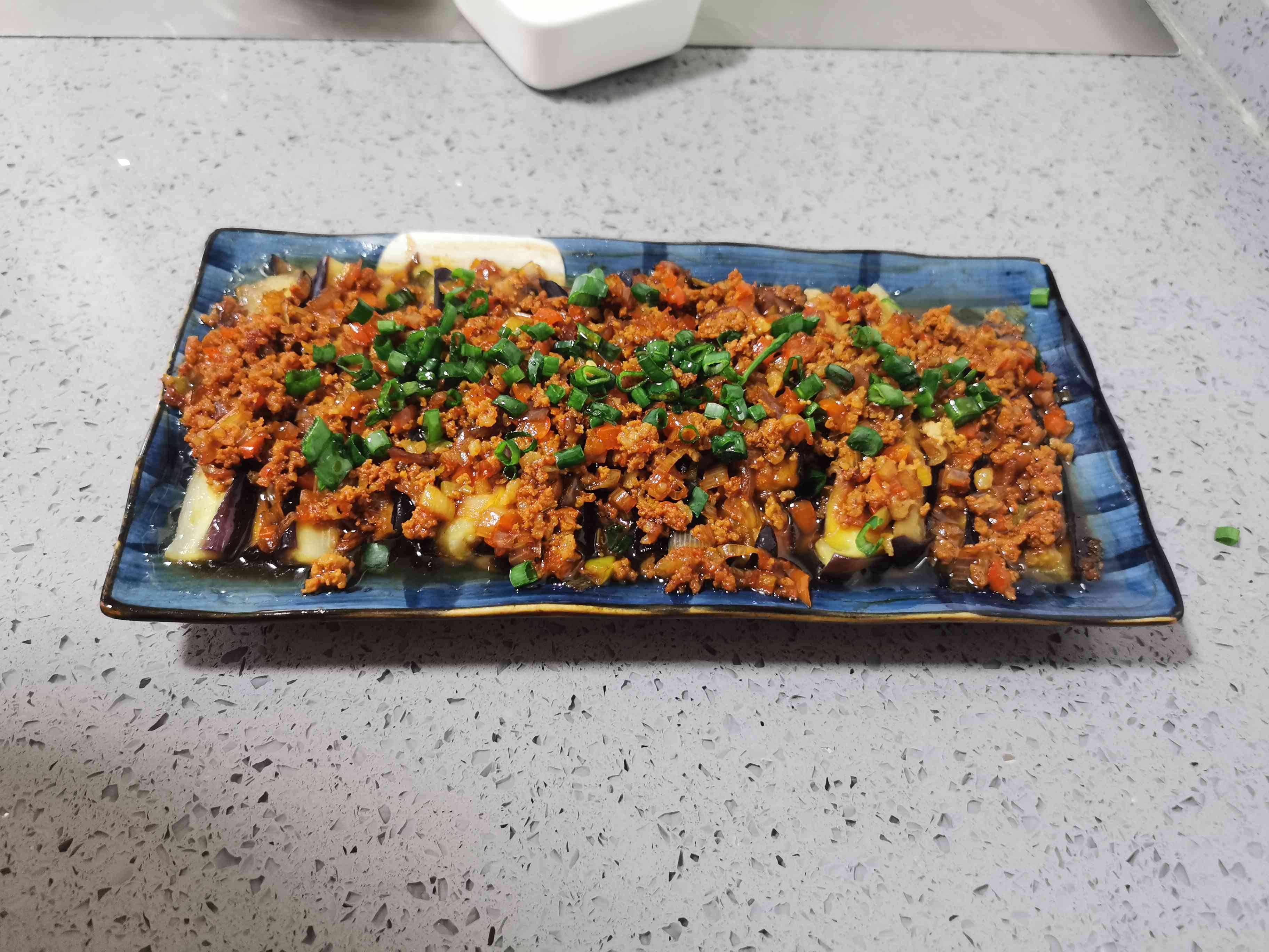 茄子不要油炸了,蒸著吃才更健康:肉沫蒸茄子的做法-咸鮮味蒸菜譜-易網健康養生網 茄子不要油炸了,蒸著吃才更健康:肉沫蒸茄子的做法-咸鮮味蒸菜譜