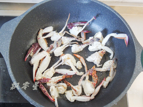 梭子蟹和咖喱碰撞出的美味,簡(jiǎn)單零失敗的做法-咖喱味煮菜譜-易網(wǎng)健康養(yǎng)生網(wǎng) 梭子蟹和咖喱碰撞出的美味,簡(jiǎn)單零失敗的做法-咖喱味煮菜譜