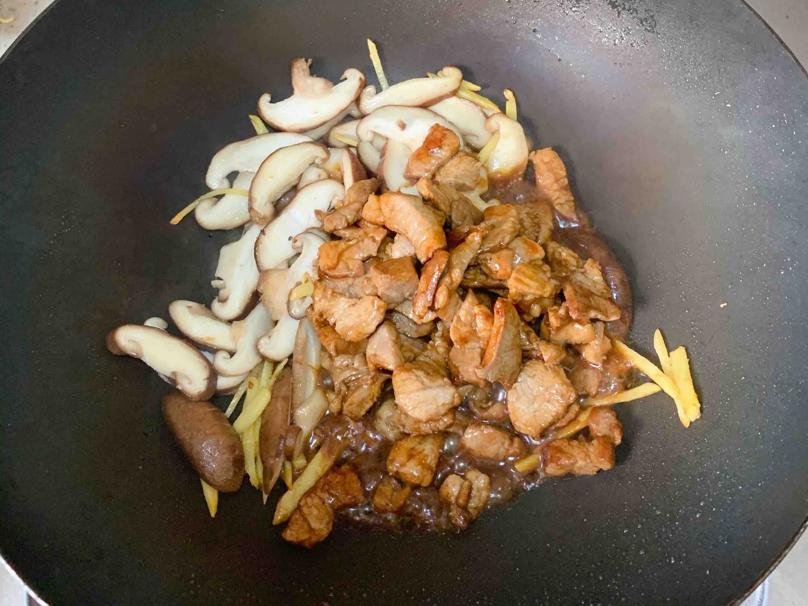 香菜炒肉的做法-家常味炒菜譜-易網健康養生網 香菜炒肉的做法-家常味炒菜譜