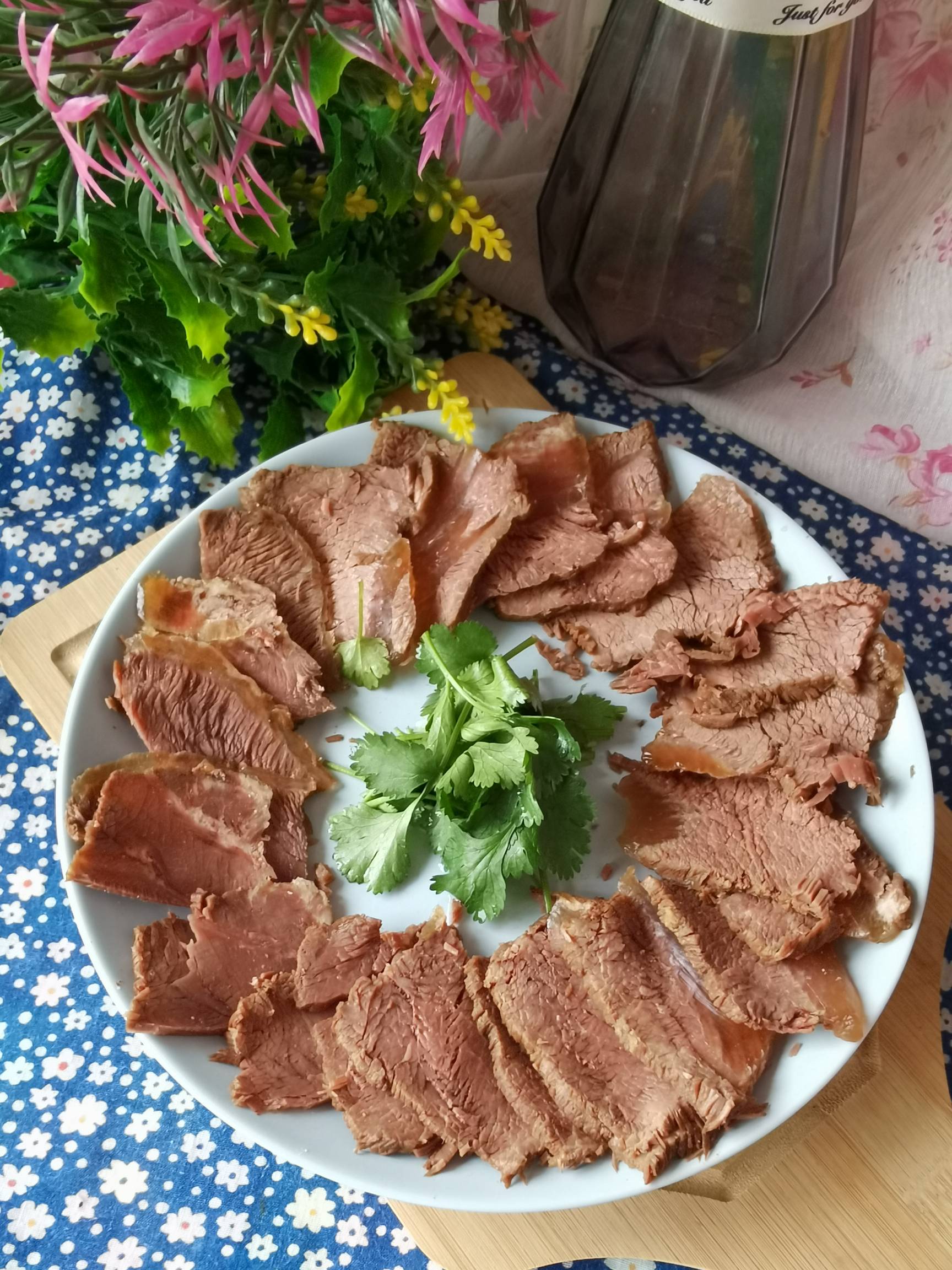 醬燜牛腱子的做法-咸鮮味燉菜譜