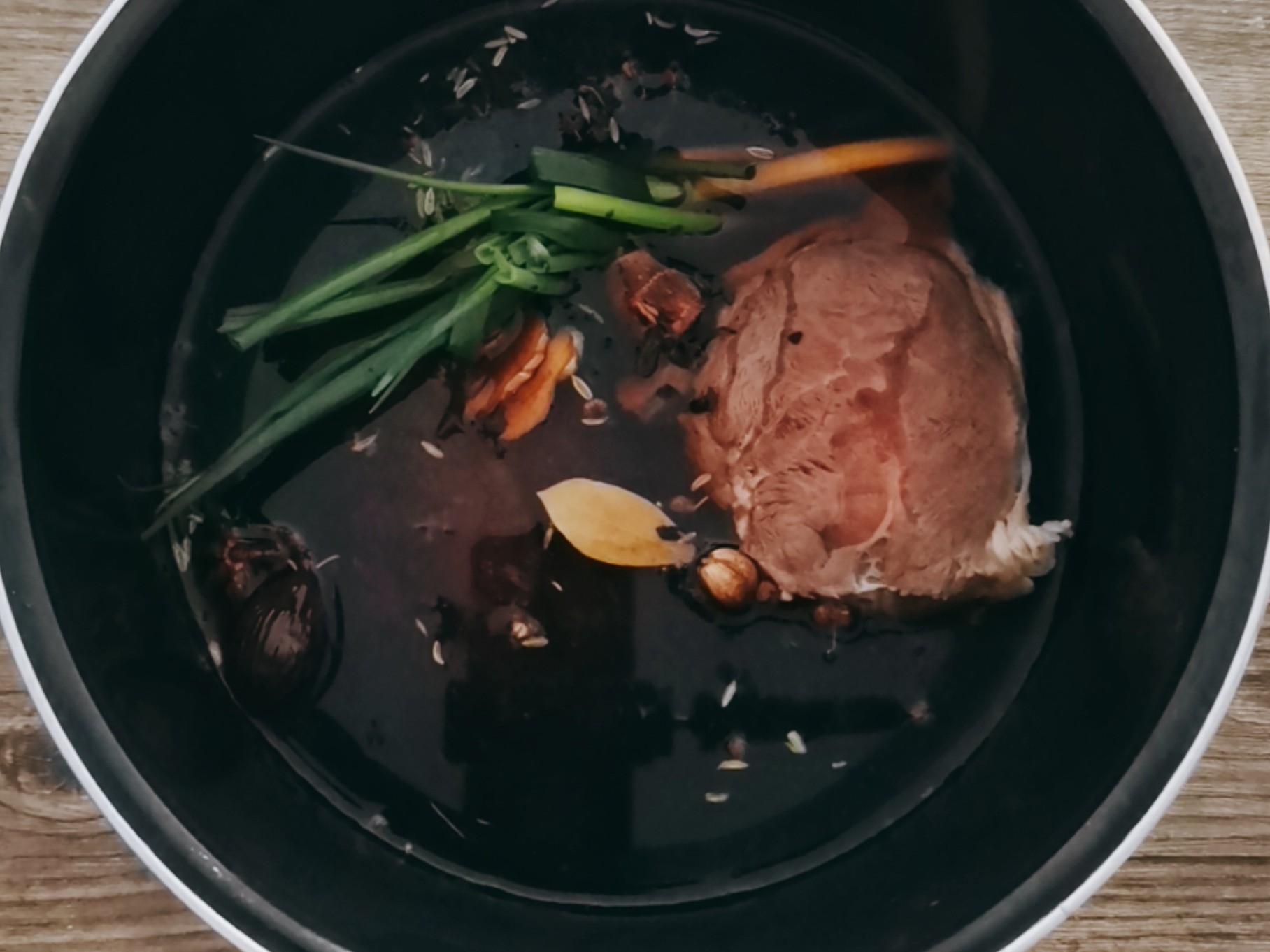 大口喝酒，大口吃肉，水滸醬牛肉客官嘗嘗看？的做法-咸鮮味醬菜譜