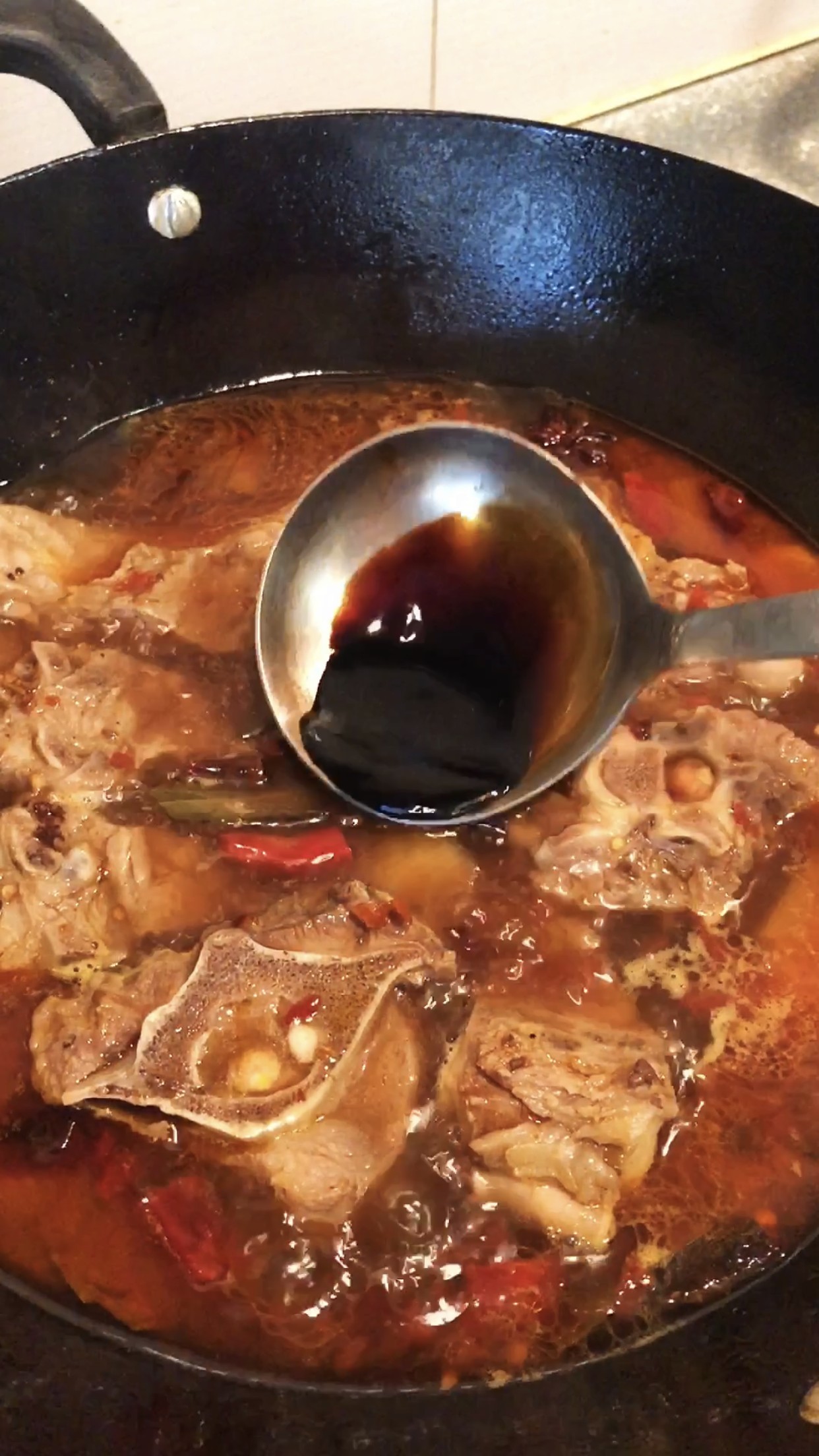 香辣羊蝎子的做法-香辣味燉菜譜