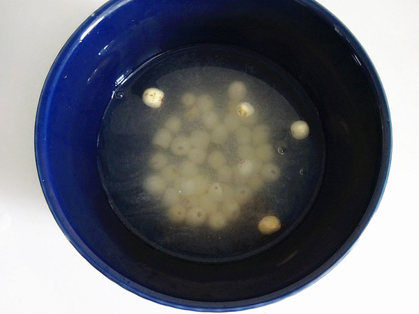 蓮子蒸紅棗的做法-甜味蒸菜譜