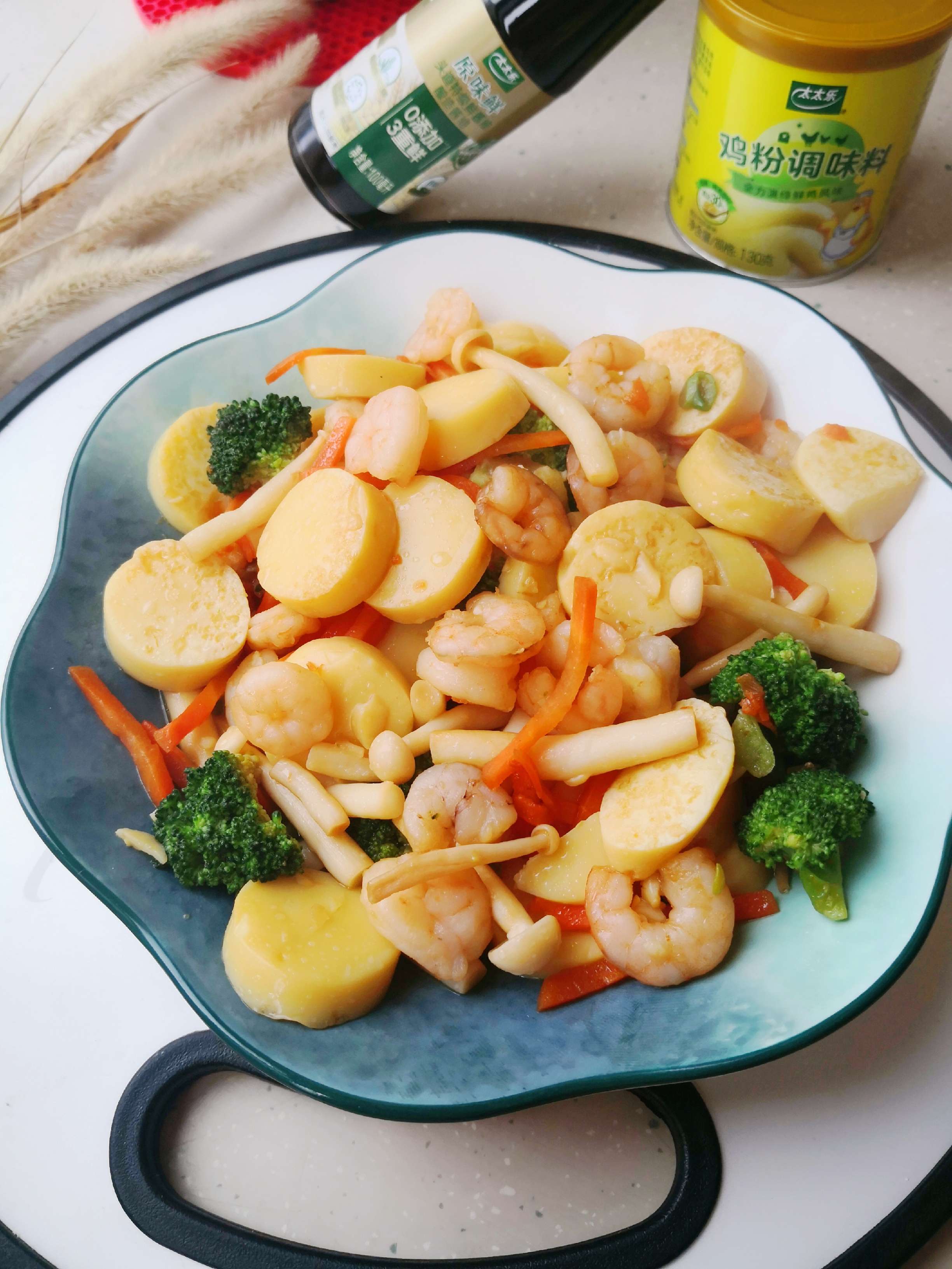 新年福氣滿滿 三鮮日本豆腐的做法-咸鮮味炒菜譜