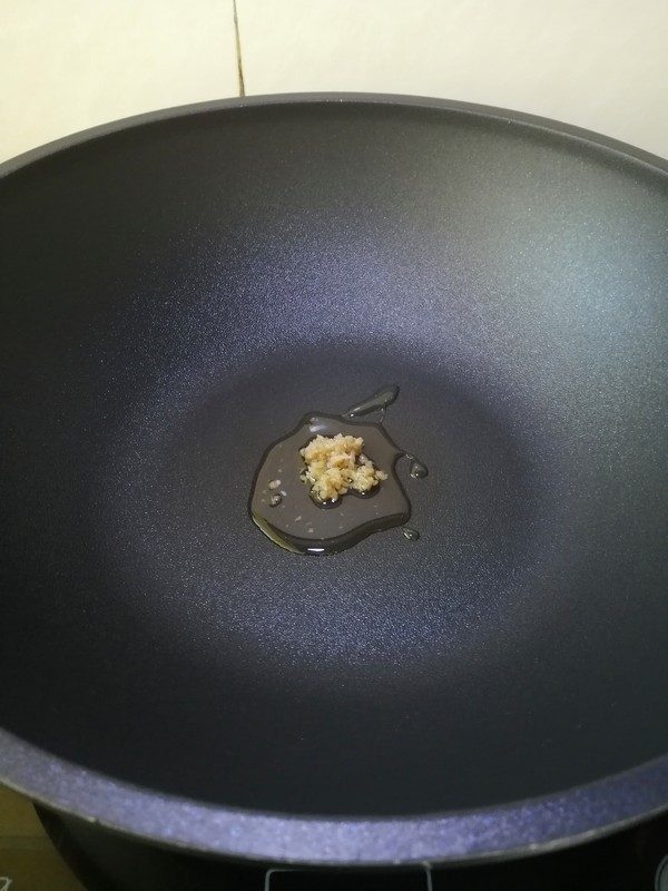 簡簡單單也不失美味~~木耳炒肉絲的做法-家常味炒菜譜