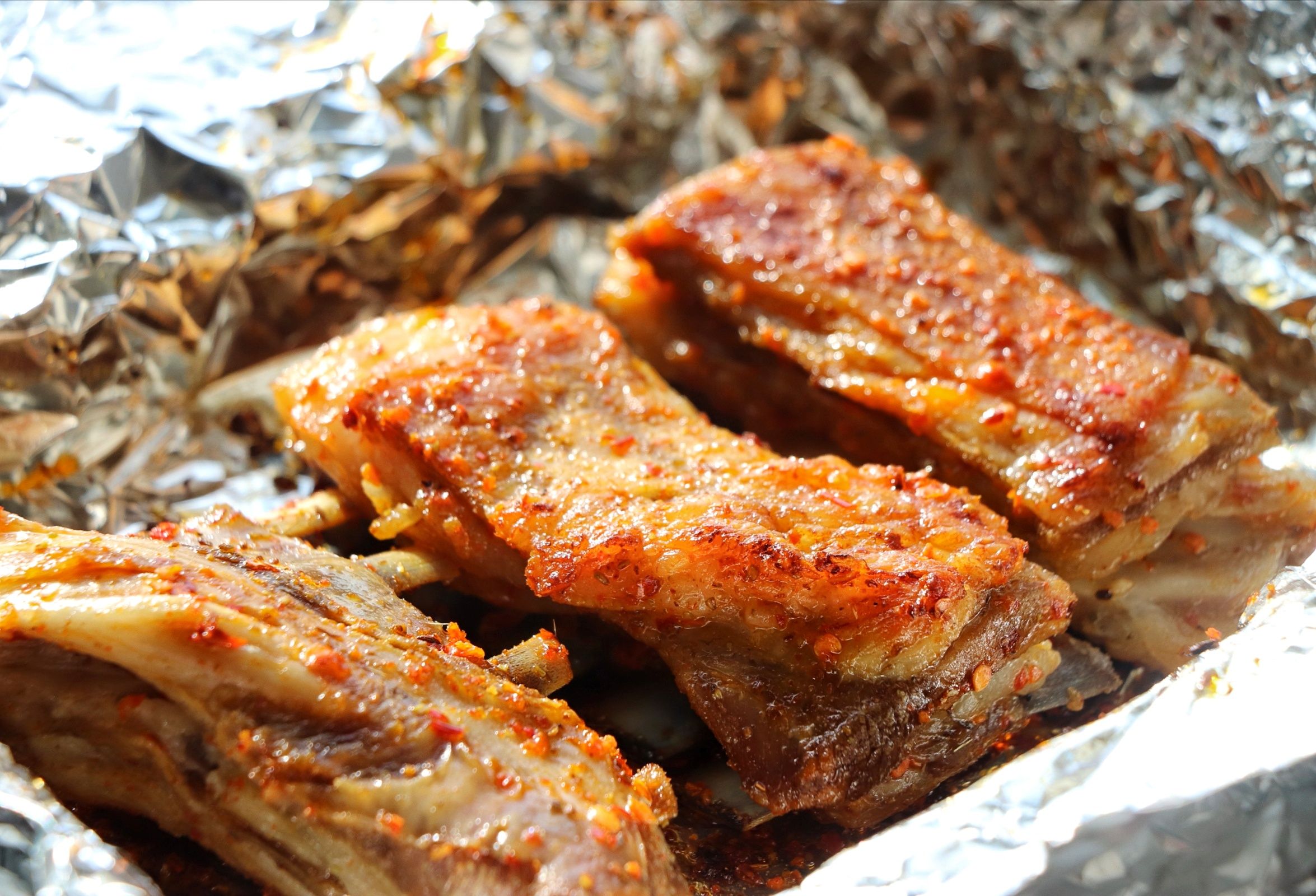 孜然烤羊排的做法-香辣味烤菜譜-易網健康養生網 孜然烤羊排的做法-香辣味烤菜譜