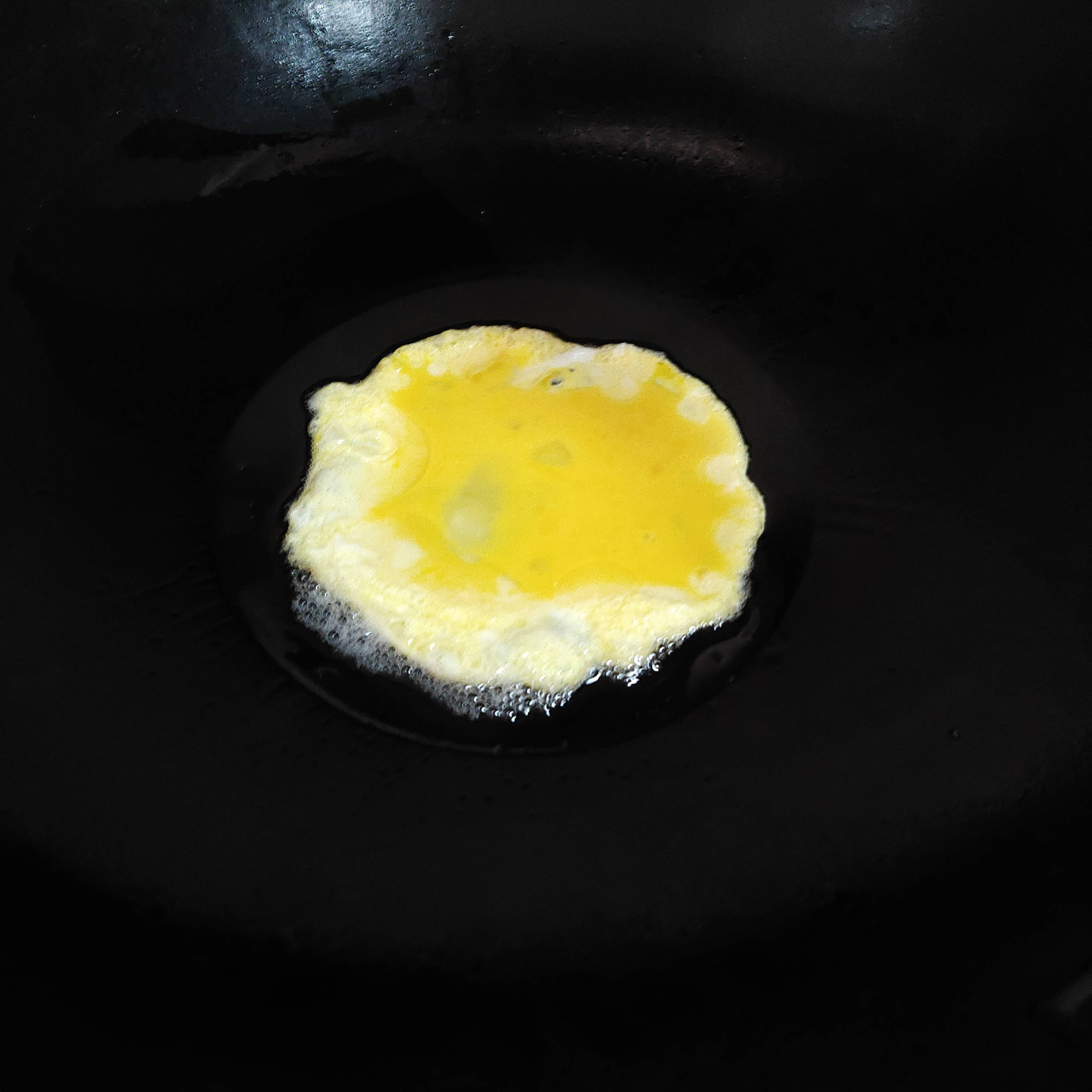 臘腸炒肉的做法-家常味炒菜譜-易網健康養生網 臘腸炒肉的做法-家常味炒菜譜