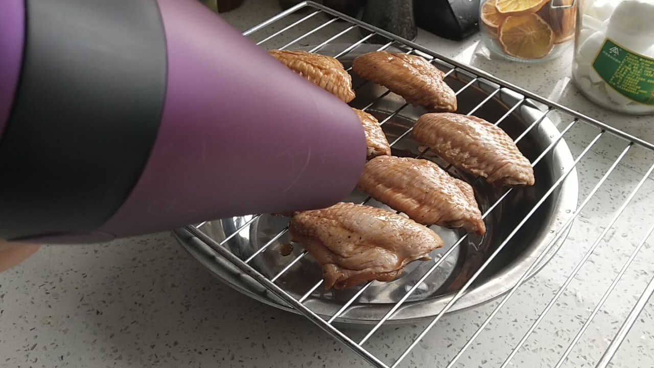 蜜汁脆皮烤雞翅的做法-咸鮮味烤菜譜-易網(wǎng)健康養(yǎng)生網(wǎng) 蜜汁脆皮烤雞翅的做法-咸鮮味烤菜譜