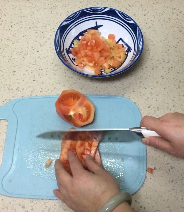 番茄牛腩鍋的做法-酸甜味燉菜譜-易網健康養生網 番茄牛腩鍋的做法-酸甜味燉菜譜