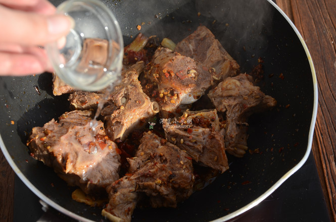 麻辣羊蝎子的做法-麻辣味燉菜譜-易網(wǎng)健康養(yǎng)生網(wǎng) 麻辣羊蝎子的做法-麻辣味燉菜譜