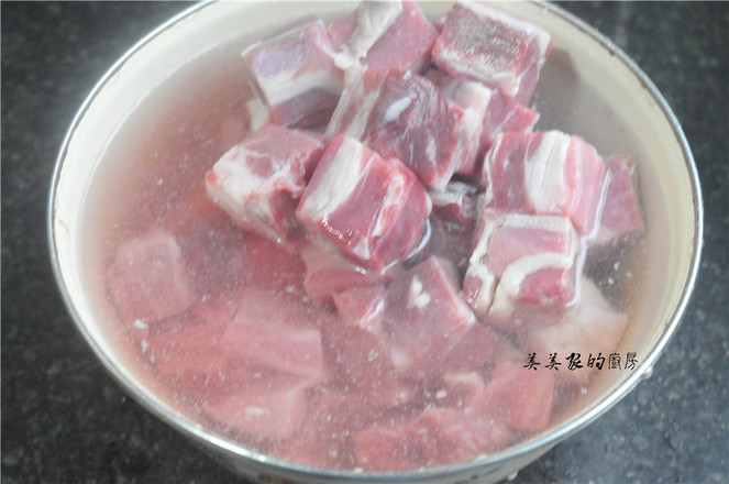 偷學酒店大廚的土豆燒牛腩,果然牛!3天做了2次,孩子還嫌不夠!的做法-咸鮮味燒菜譜-易網健康養生網 偷學酒店大廚的土豆燒牛腩,果然牛!3天做了2次,孩子還嫌不夠!的做法-咸鮮味燒菜譜