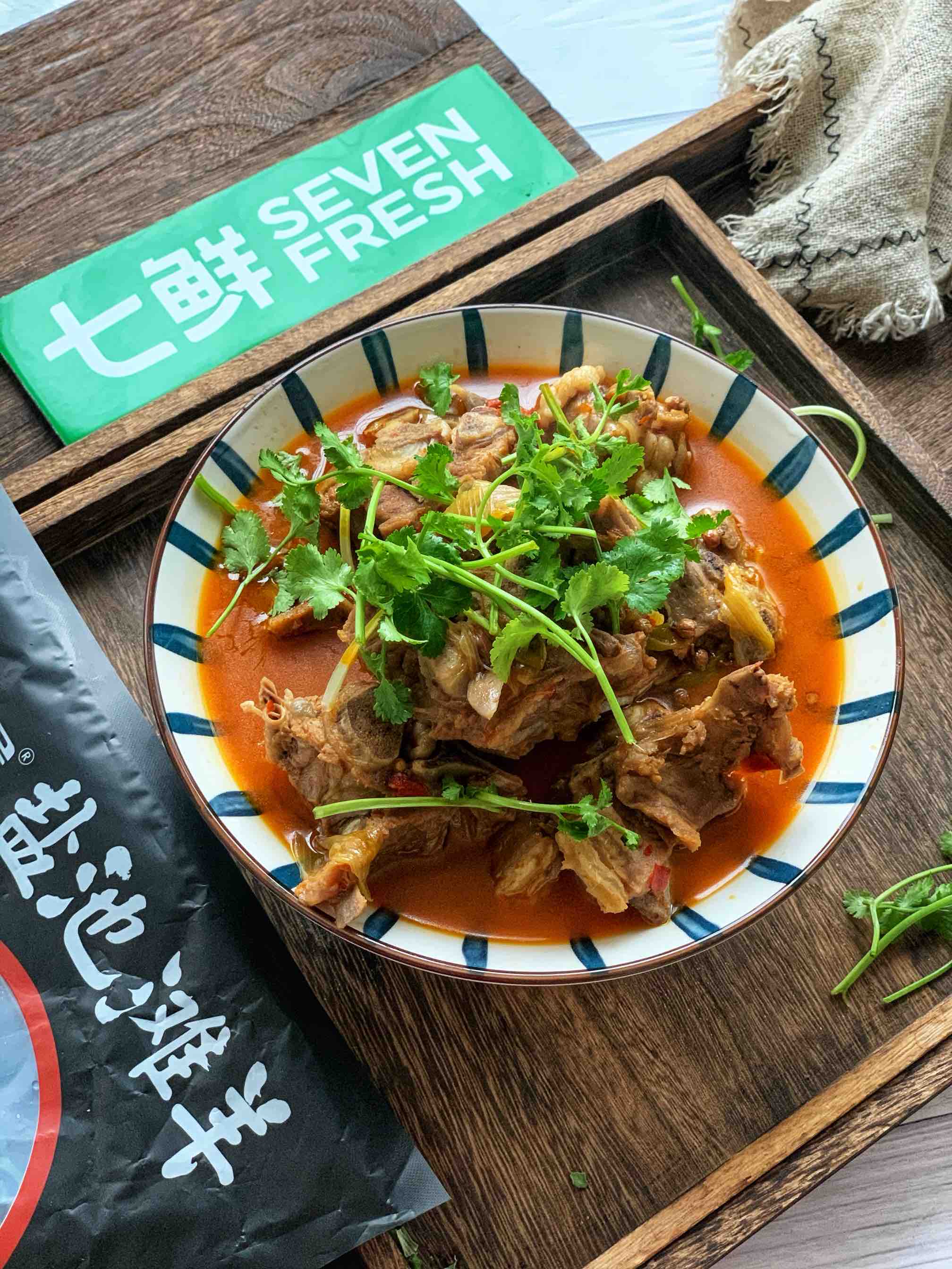 香辣羊蝎子,簡直太費米飯了的做法-香辣味燒菜譜-易網(wǎng)健康養(yǎng)生網(wǎng) 香辣羊蝎子,簡直太費米飯了的做法-香辣味燒菜譜