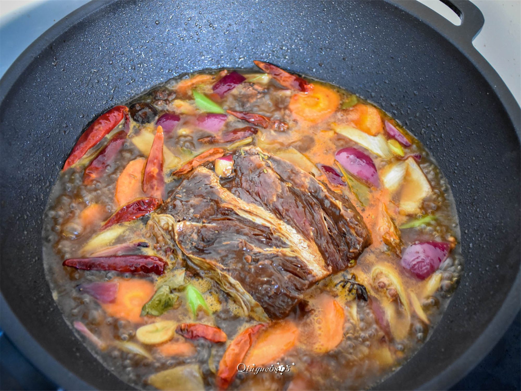 和老廚師學做醬牛肉,年夜飯妥妥的C位菜的做法-醬香味燉菜譜-易網健康養(yǎng)生網 和老廚師學做醬牛肉,年夜飯妥妥的C位菜的做法-醬香味燉菜譜