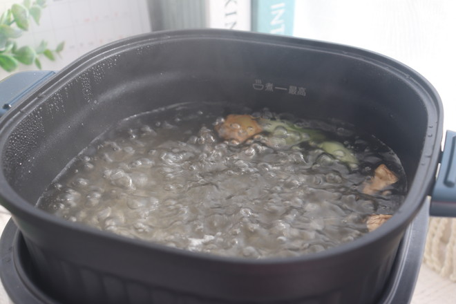 新年宴客菜之白灼蝦,清淡鮮香健康美味的做法-咸鮮味煮菜譜-易網健康養生網 新年宴客菜之白灼蝦,清淡鮮香健康美味的做法-咸鮮味煮菜譜