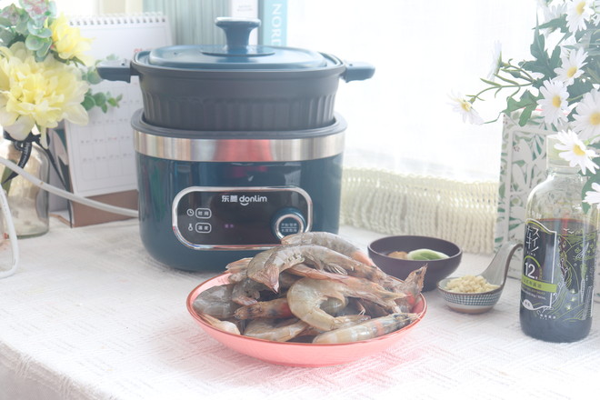 新年宴客菜之白灼蝦,清淡鮮香健康美味的做法-咸鮮味煮菜譜-易網<a href=http://www.jsjjzhkt.cn/ target=_blank class=infotextkey>健康養生</a>網 新年宴客菜之白灼蝦,清淡鮮香健康美味的做法-咸鮮味煮菜譜