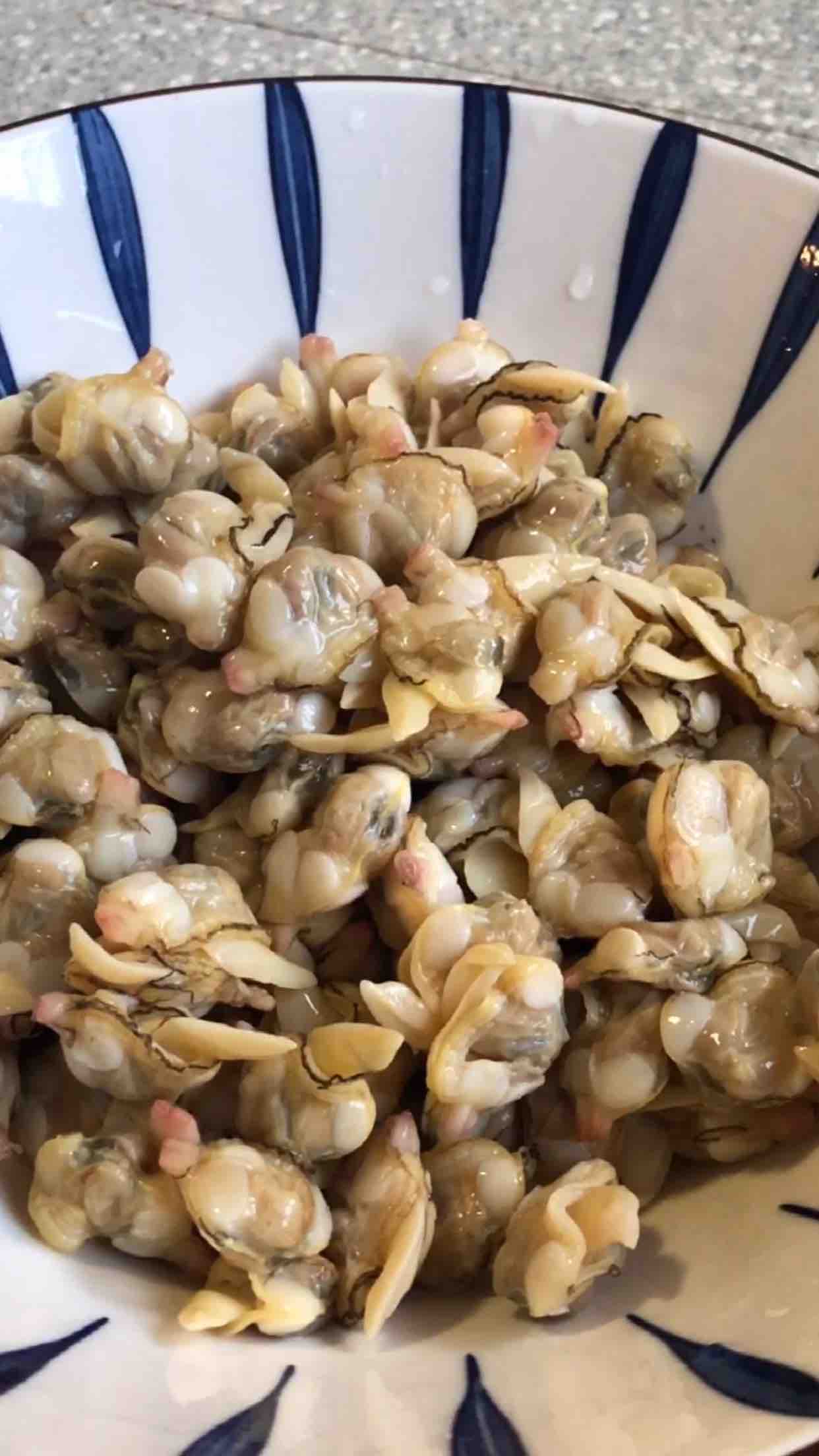 蛤蜊的正確清洗方法的做法-咸鮮味煮菜譜-易網健康養生網 蛤蜊的正確清洗方法的做法-咸鮮味煮菜譜