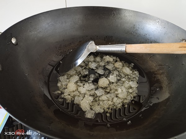 梅菜紅燒肉的做法-咸鮮味蒸菜譜-易網(wǎng)健康養(yǎng)生網(wǎng) 梅菜紅燒肉的做法-咸鮮味蒸菜譜