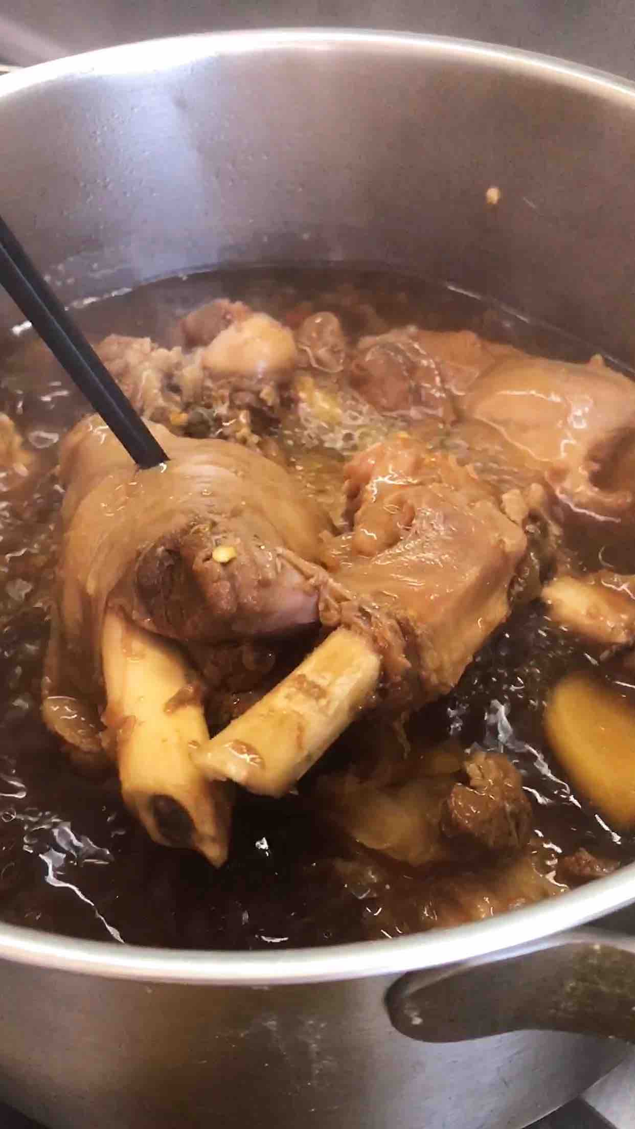 鹵味羊棒骨的做法-家常味煮菜譜