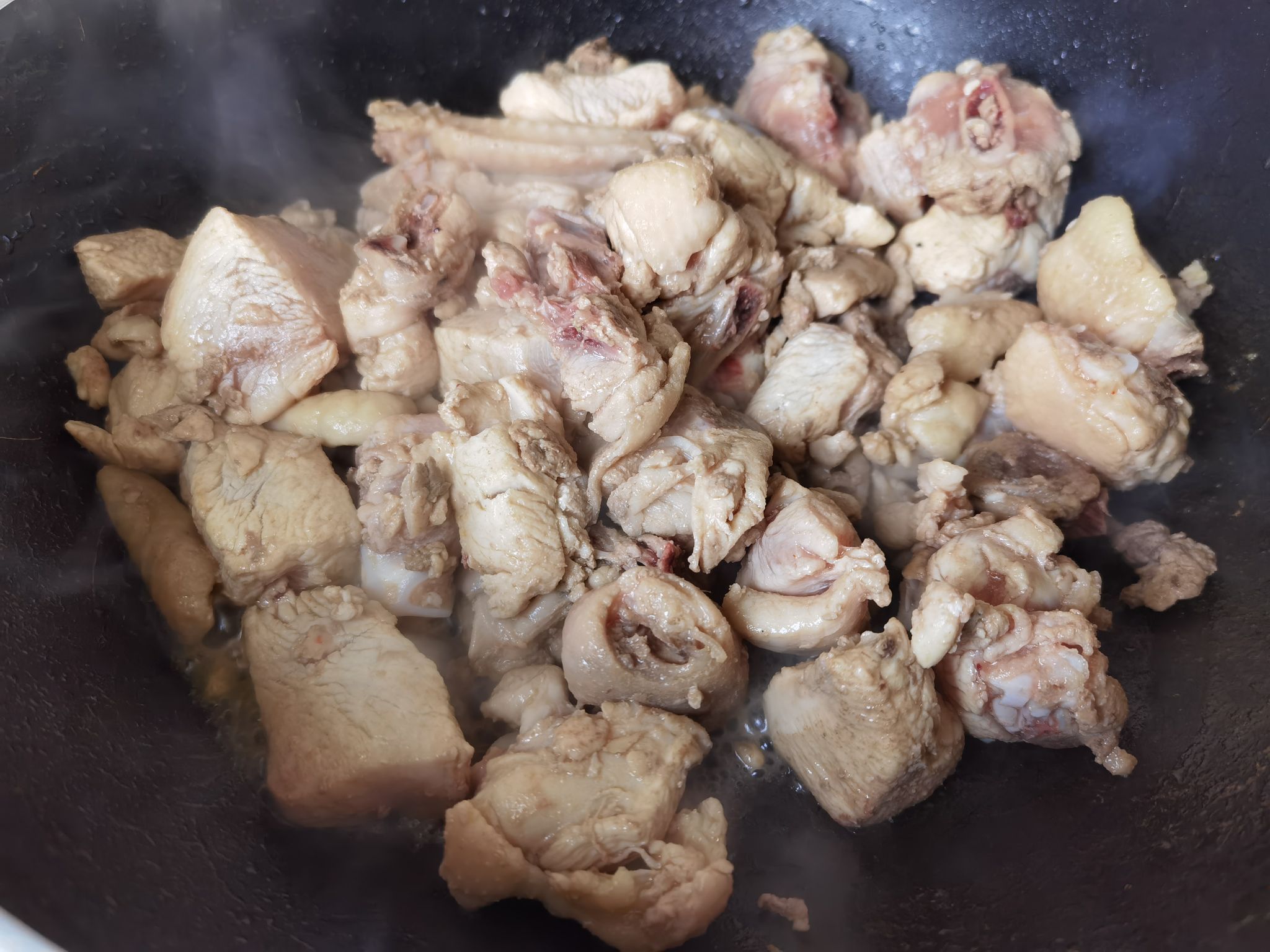 除夕夜的必備菜--香菇炒雞的做法-香辣味炒菜譜