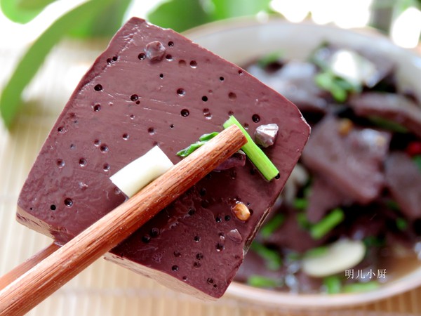 家常炒羊血的做法-家常味炒菜譜-易網健康養生網 家常炒羊血的做法-家常味炒菜譜