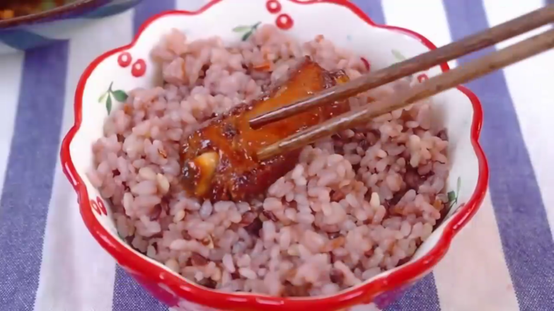 糖醋排骨的做法-酸甜味燜菜譜