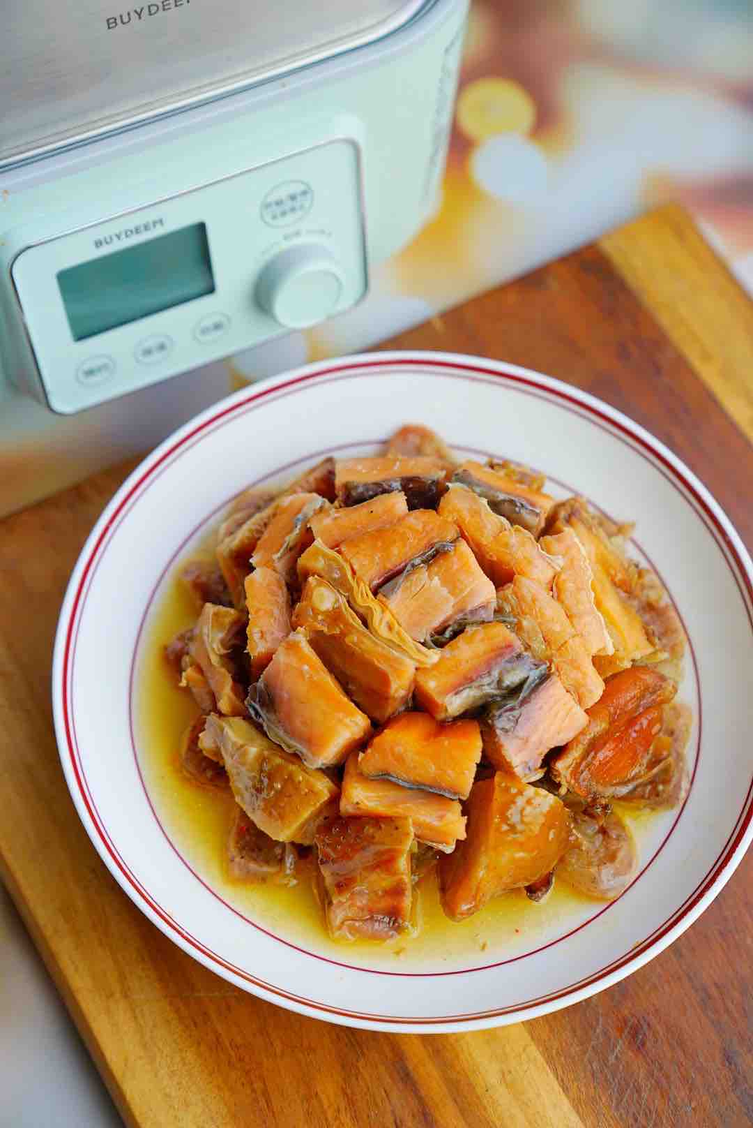 臘味合蒸老家專屬的年味,娃爸邊吃邊感慨的做法-家常味蒸菜譜-易網(wǎng)健康養(yǎng)生網(wǎng) 臘味合蒸老家專屬的年味,娃爸邊吃邊感慨的做法-家常味蒸菜譜