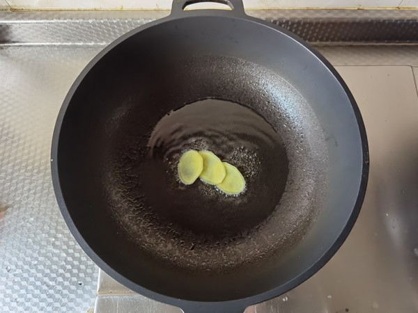 爽脆胡蘿卜山藥炒木耳的做法-咸鮮味炒菜譜-易網<a href=http://www.jsjjzhkt.cn/ target=_blank class=infotextkey>健康養生</a>網 爽脆胡蘿卜山藥炒木耳的做法-咸鮮味炒菜譜