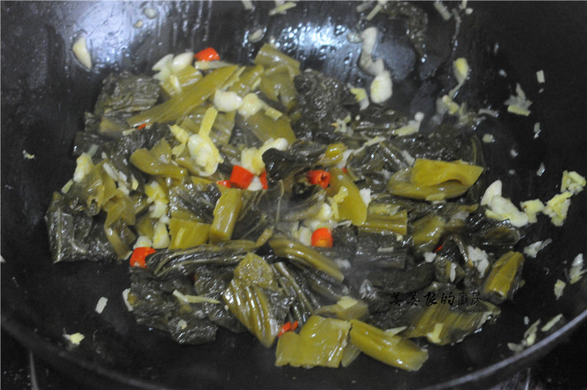 魚的做法這么多,我獨愛酸菜魚,湯鮮肉嫩,比水煮魚片更營養(yǎng)!的做法-酸辣味煮菜譜-易網(wǎng)健康養(yǎng)生網(wǎng) 魚的做法這么多,我獨愛酸菜魚,湯鮮肉嫩,比水煮魚片更營養(yǎng)!的做法-酸辣味煮菜譜